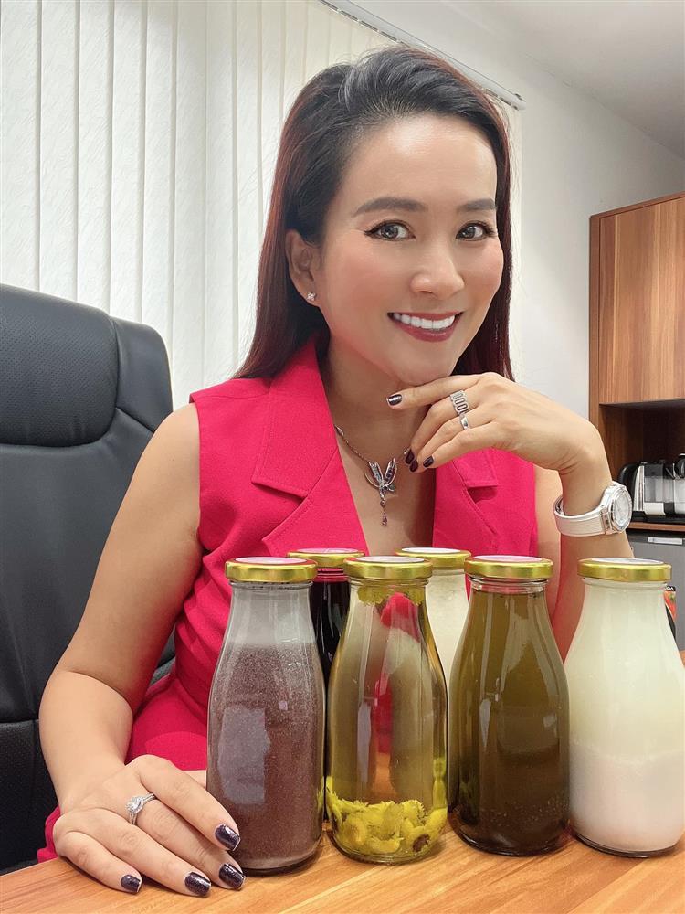 Vợ Bình Minh học theo Trương Ngọc Ánh ketox để giảm cân-1
