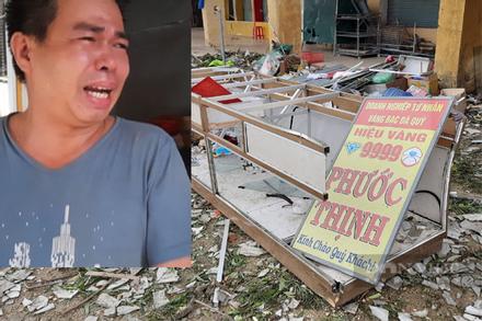 Tiệm vàng bị bão Noru cuốn bay: Mất 10 cây vàng tây và 60 triệu