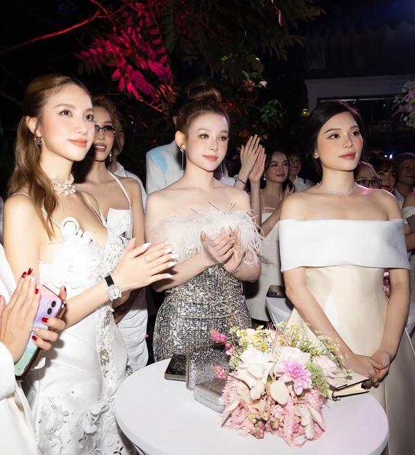 4 hot girl Hà thành đời đầu đọ sắc: Cả một trời tuổi teen ùa về-3