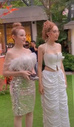 4 hot girl Hà thành đời đầu đọ sắc: Cả một trời tuổi teen ùa về-4