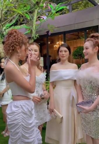 4 hot girl Hà thành đời đầu đọ sắc: Cả một trời tuổi teen ùa về-5