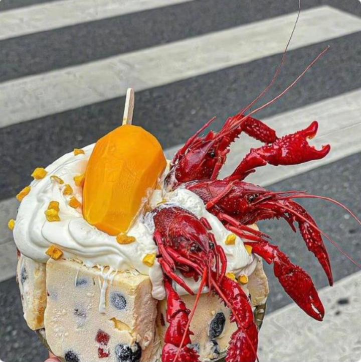 Những màn sáng tạo kết hợp đồ ăn nổi da gà vì quá kinh dị-6