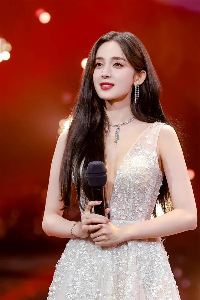 Nhiệt Ba - Dương Tử hot nhất lứa tiểu hoa 90, vẫn thua một người-6