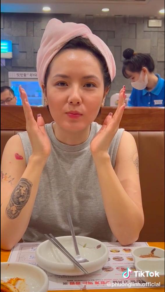 Để lộ cánh tay xăm kín, Phương Linh đáp trả thẳng lời chê bai-2