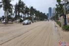 Đường '5 sao' ở Đà Nẵng ngập cát sau bão số 4 quần thảo