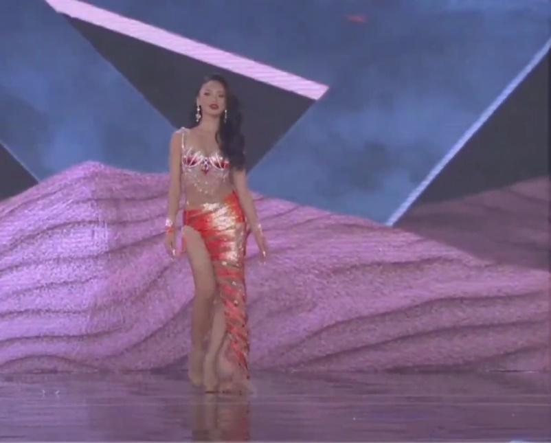 Mai Ngô diện đầm kiệm vải lộ dáng kém nuột ở bán kết Miss Grand VN-3