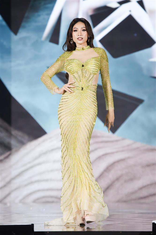 Top đầm dạ hội ấn tượng ở bán kết Miss Grand Vietnam 2022-5