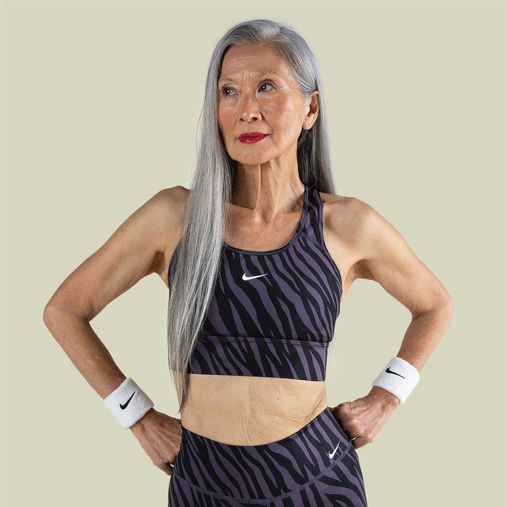 Người mẫu U80 chứng minh tuổi tác chỉ là con số-5