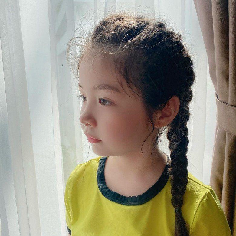 Ngỡ ngàng diện mạo trổ mã xuất sắc của 2 nhóc tỳ nhà Elly Trần-10