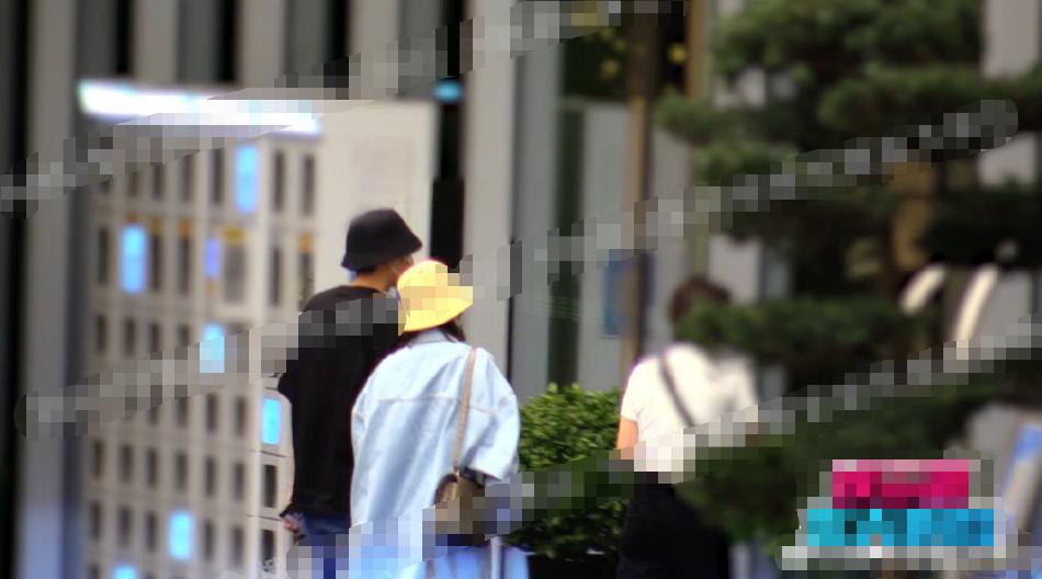 Ảnh hẹn hò đời thường của Trương Nhược Quân - Đường Nghệ Hân-3