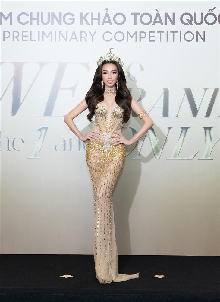 Thùy Tiên đội vương miện Miss Grand mới, tưởng xu mà cực phẩm-8