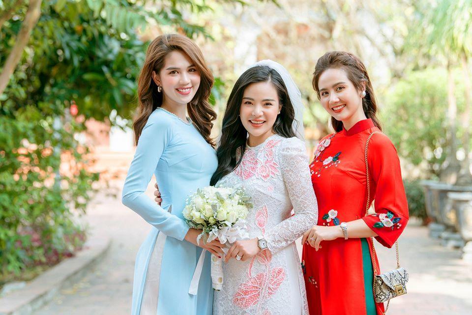 Mặc áo dài ăn cưới: Khánh Vân nền nã - Lâm Vỹ Dạ bị chê-6