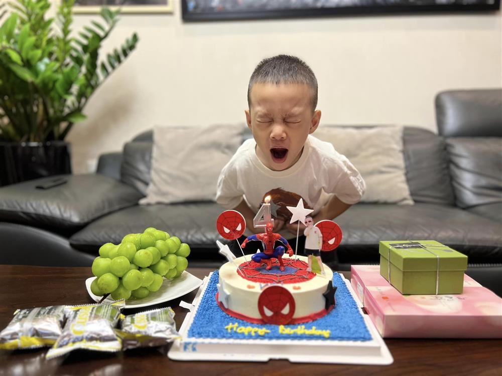 Sếp lớn VTV khoe hôn nhân viên mãn bên vợ CEO vừa giỏi vừa giàu-2