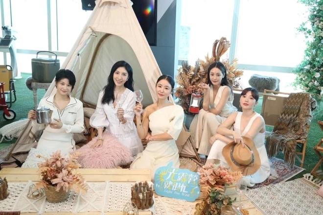 Lâm Tâm Như thành trùm giải trí-3