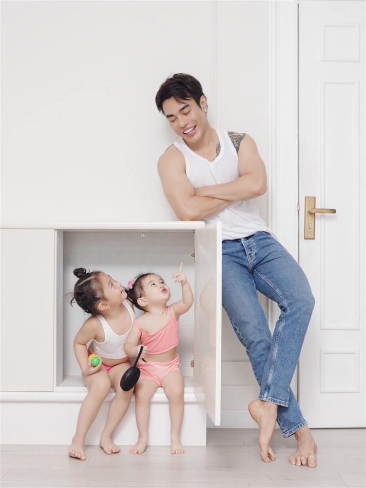 Vợ Lê Dương Bảo Lâm bán nước mía 5K nhưng dám mua xế trả góp-6