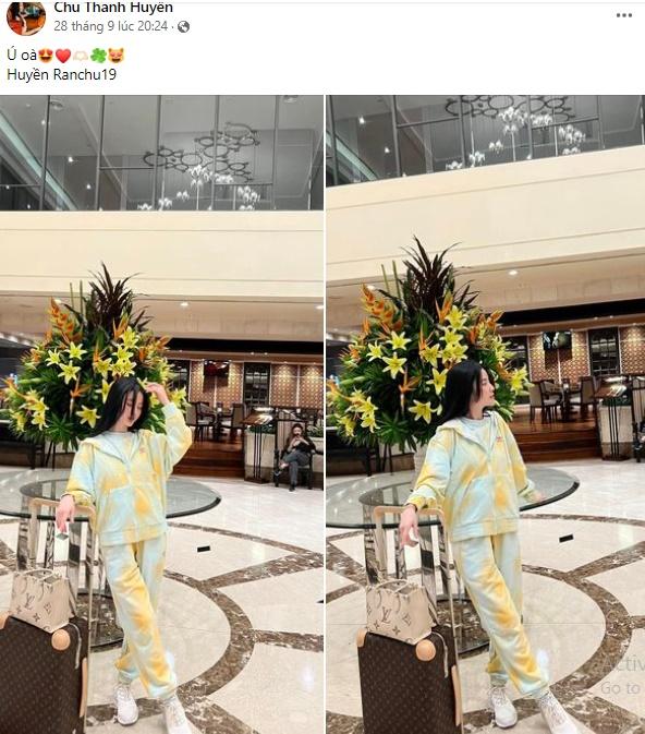 Người thân liên tiếp để lộ Quang Hải và bồ dính như sam-4