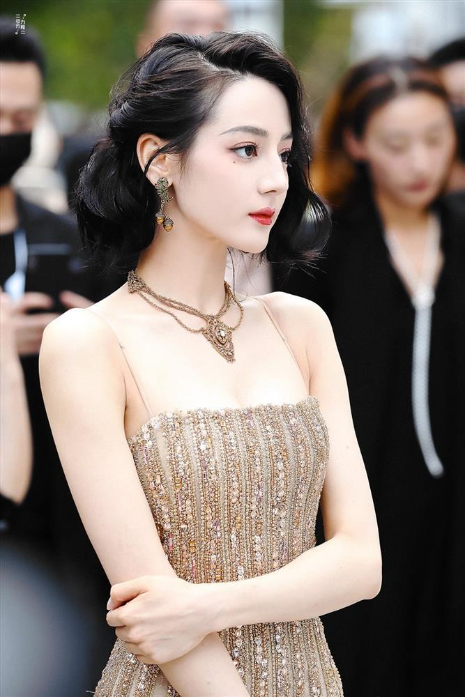 10 mỹ nhân hot nhất trên mạng: Sao U50 vẫn vượt qua Dương Tử-1