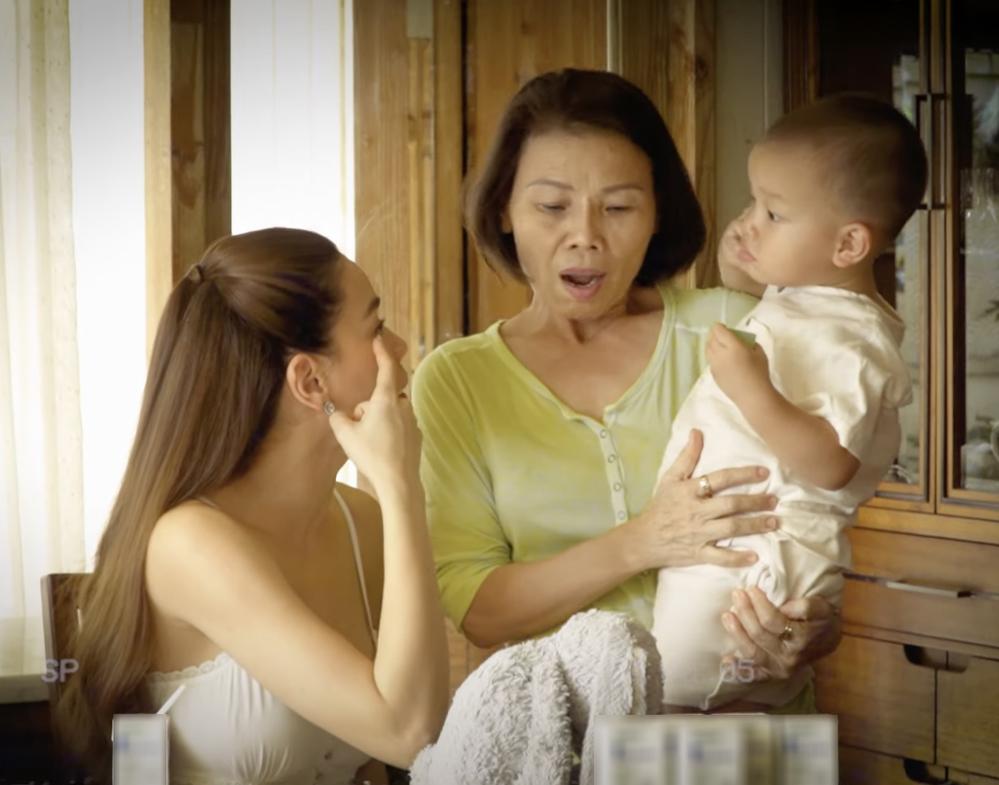 Hà Hồ suýt gặp nạn vì con trai Leon quấy phá buổi chụp hình-6