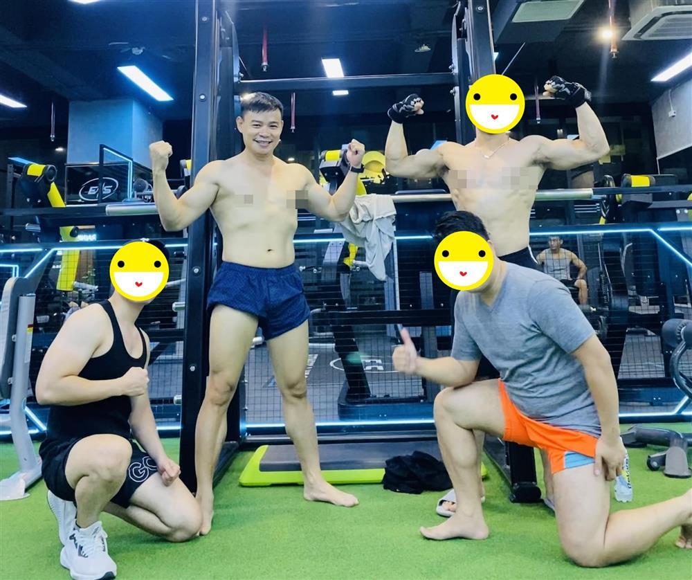 Lấy vợ kém 16 tuổi, triệu phú công nghệ sấp mặt giảm cân-5