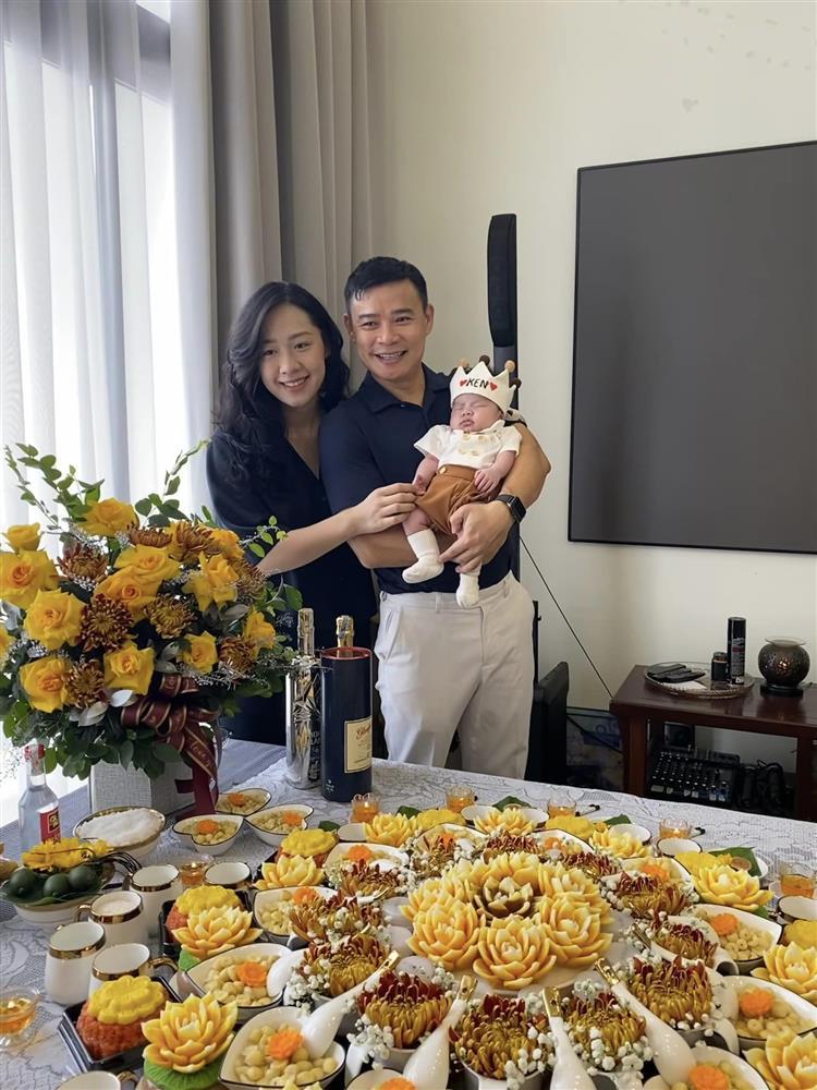 Lấy vợ kém 16 tuổi, triệu phú công nghệ sấp mặt giảm cân-13