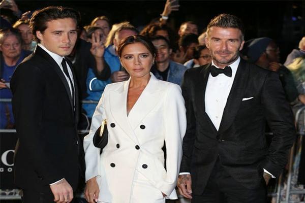 Beck cảnh cáo cậu cả Brooklyn-1