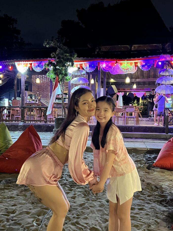 Con gái Phương Trinh Jolie bị dìm vẫn yêu qua ống kính Lý Bình-7