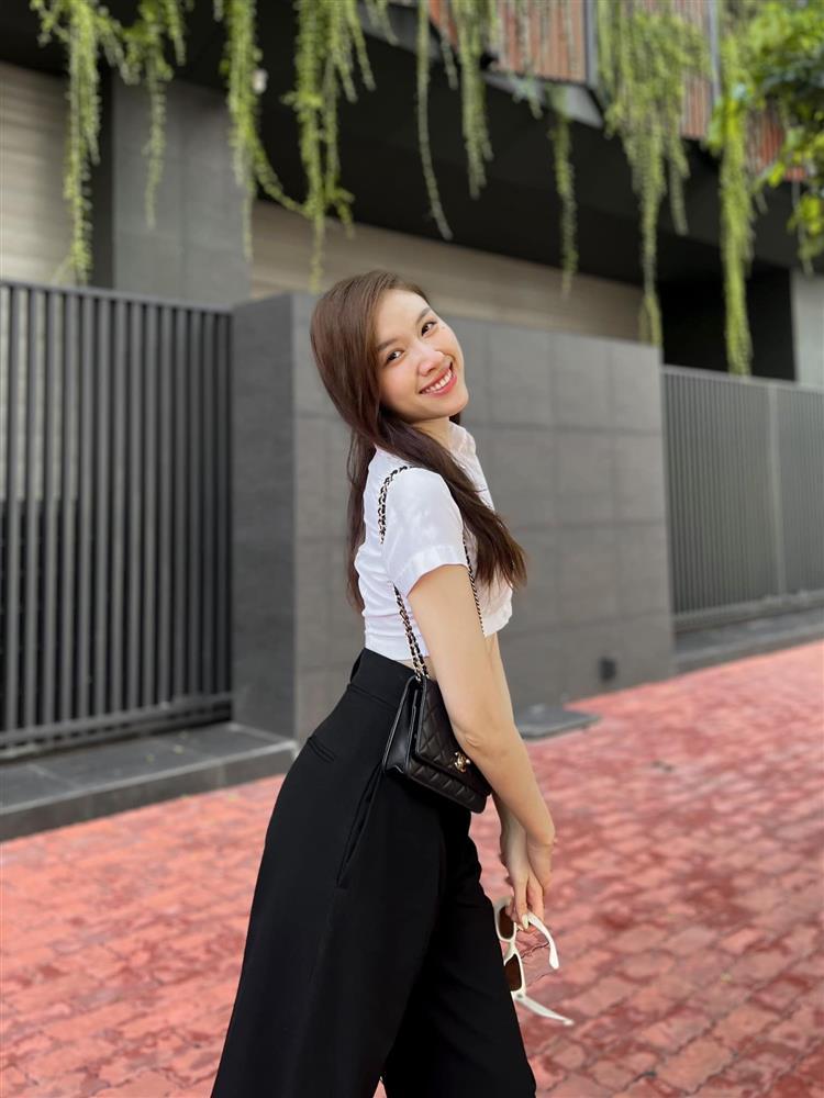 Dàn xế hộp xịn dùng chạy show của MC không cần kịch bản-11