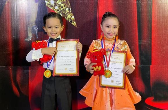 Con nhà nòi dàn sao Việt: 5 tuổi lập kỷ lục, 7 tuổi đạt huy chương-3