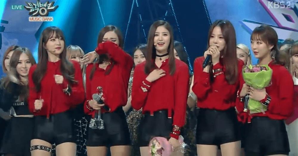 Những bản hit cứu BTS, EXID khỏi bờ vực tan rã-3