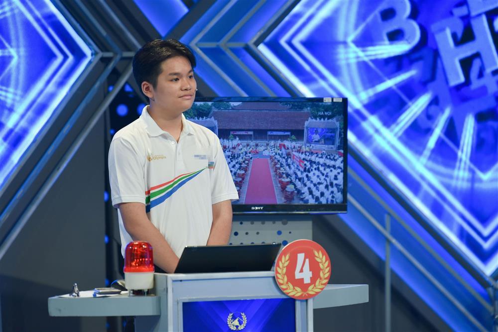 Đặng Lê Nguyên Vũ đoạt Quán quân Olympia 2022-4