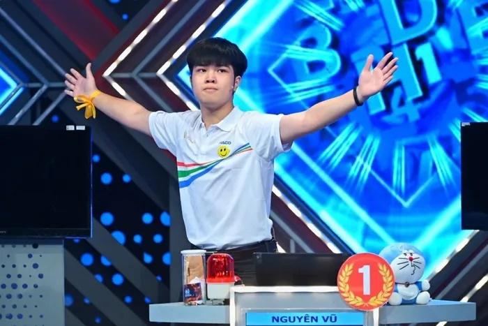 Quán quân Olympia lĩnh thưởng khủng ở quê hương Thái Bình-1