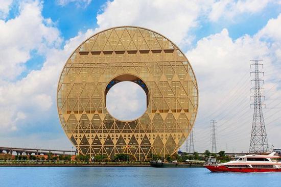 Tòa nhà hình tròn cao nhất thế giới