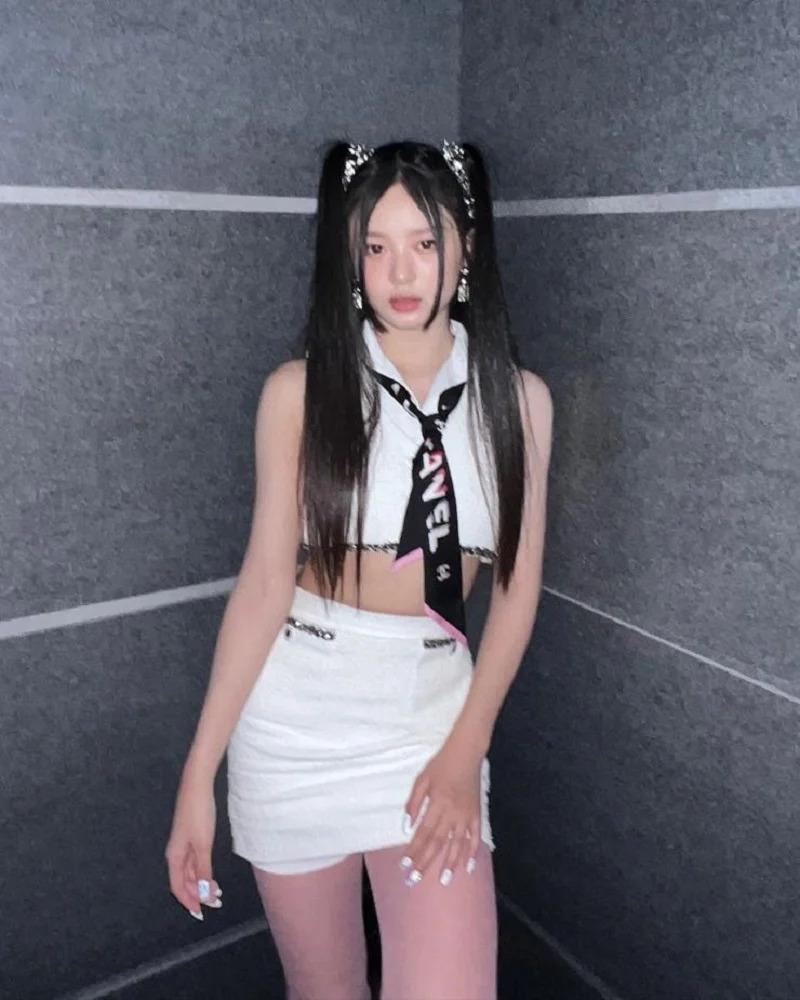 Mỹ nhân Hàn lăng xê style phi giới tính với 1 món phụ kiện-5