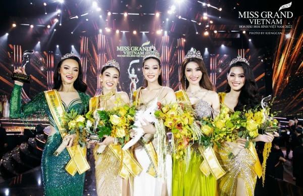 MONO diễn chung kết Miss Grand VN: Dàn hậu quậy tới bến-7