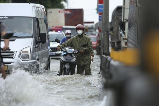 Khi nào miền Bắc hết mưa dông?