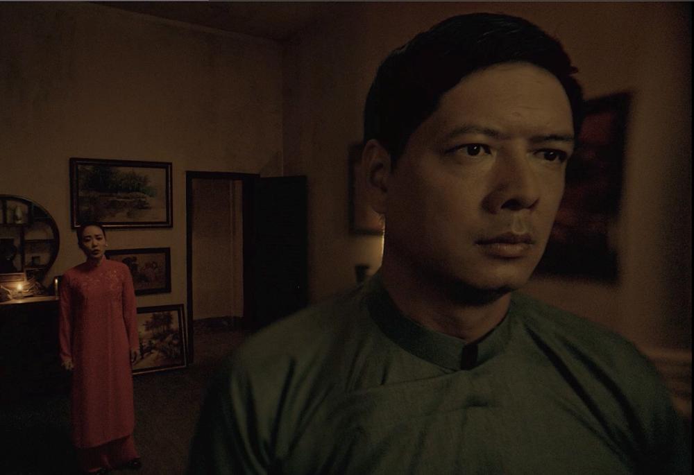 Hồng Ánh đọc nhiều tin tức về các vụ đánh ghen để nhập vai-3