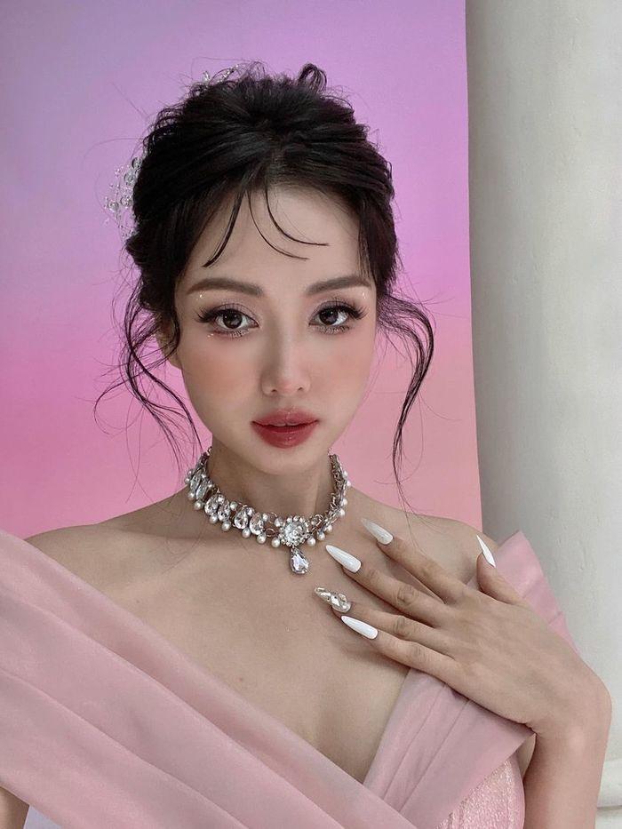 Tâm Tít đăng ảnh tắm bồn khét lẹt, phát sốt ngoại hình mẹ 2 con-4