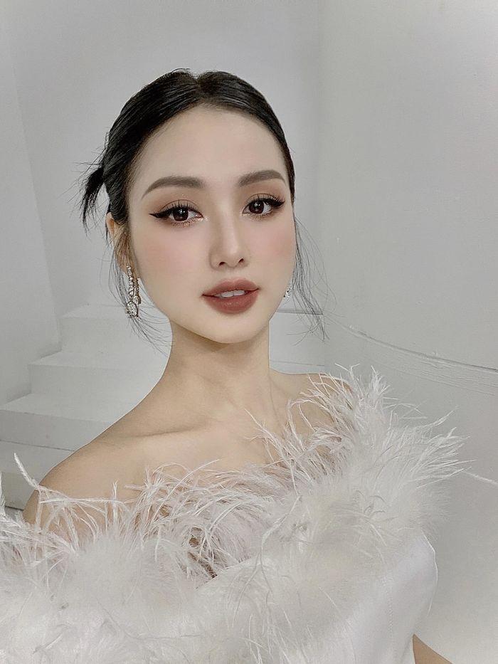 Gương mặt Tâm Tít khác lạ sau 8 năm lấy chồng đại gia-2