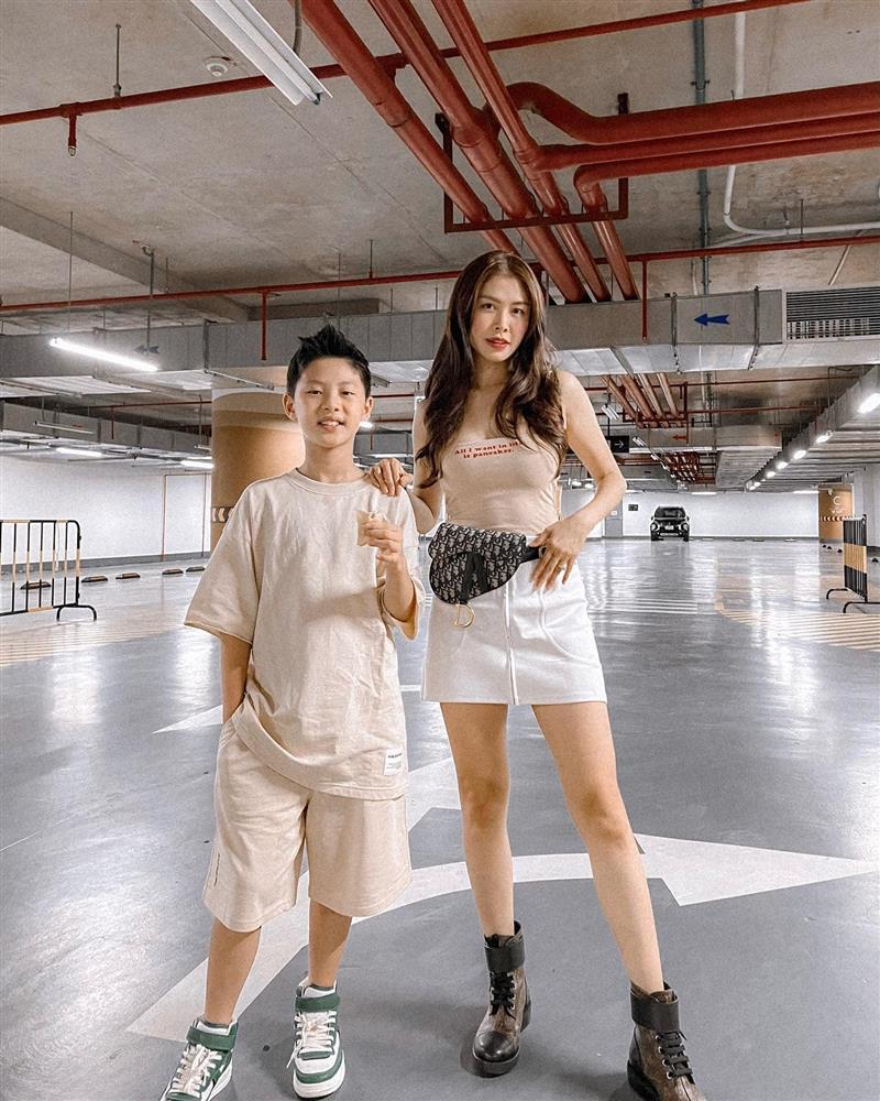 Tin showbiz Việt ngày 3/10: Thanh Hà trách yêu Phương Uyên-4