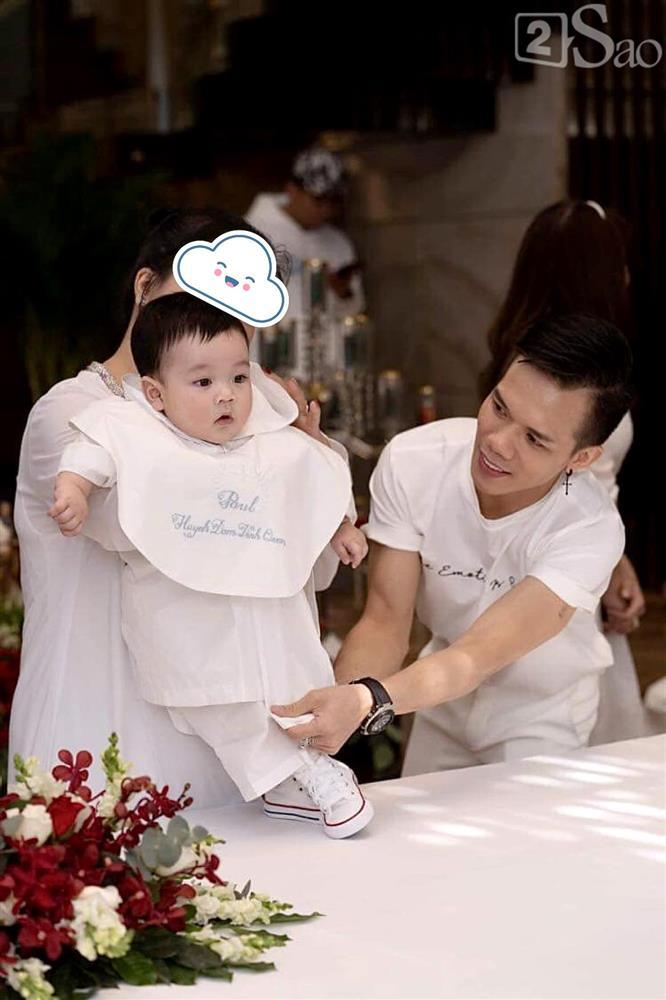 Thêm ảnh con ruột Đàm Vĩnh Hưng, hé lộ tên thật đặc biệt-10