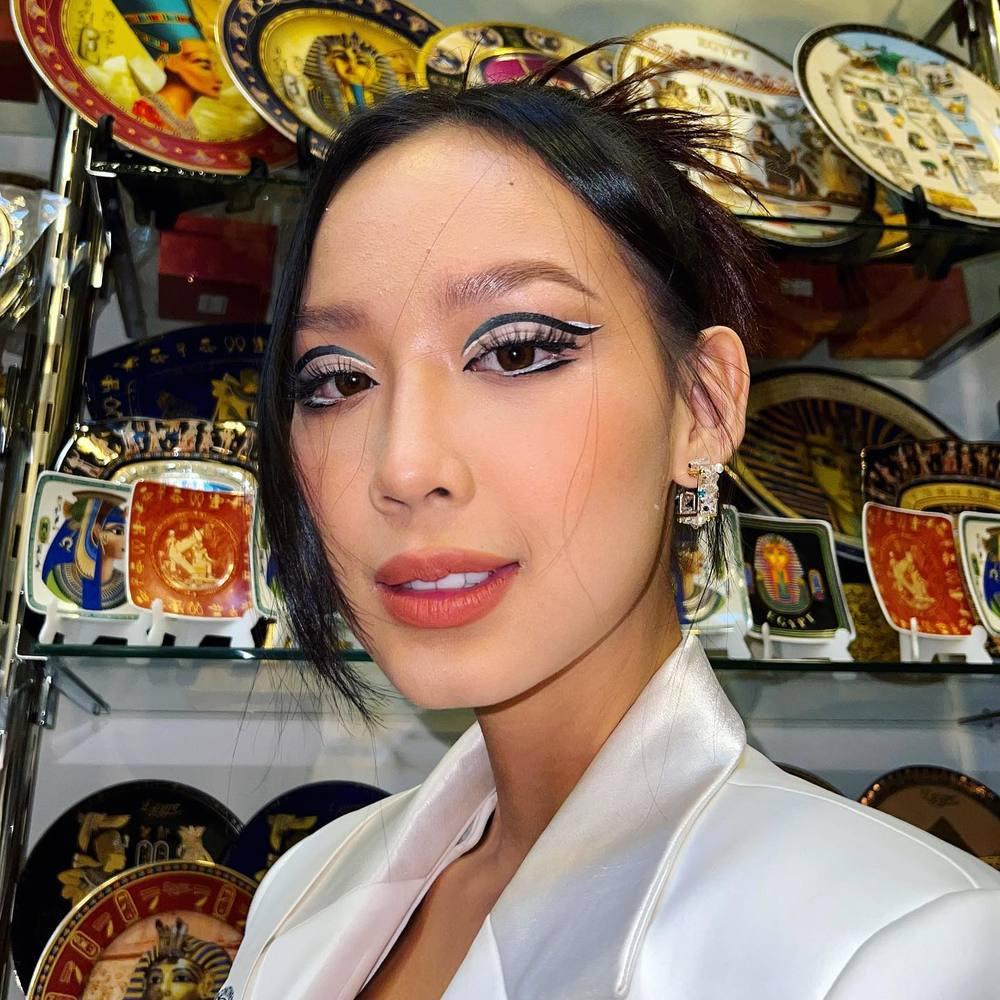 Bảo Ngọc gây tranh cãi vì tự makeup ô dề ở Miss Intercontinental-2