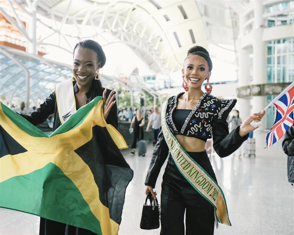 Thí sinh Miss Grand 2022 nô nức lên đường, Thiên Ân dẫn đầu vote-20