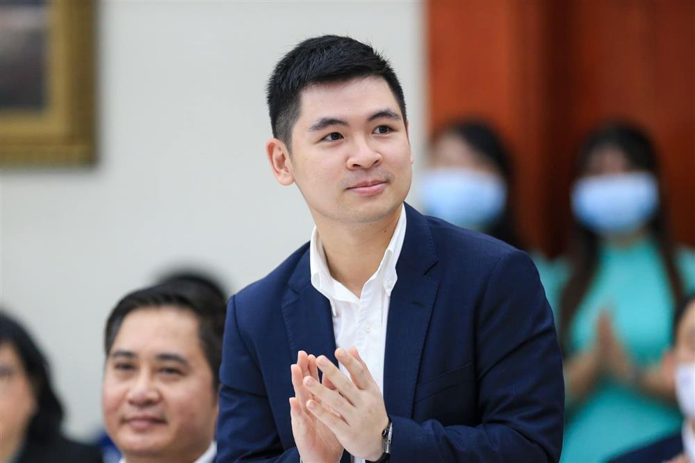 Con trai bầu Hiển gây cười khi công khai giục cưới Đỗ Mỹ Linh-10