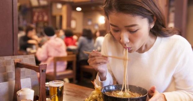 Chỉ cần một bữa ăn để nói lên tính cách con người?-1