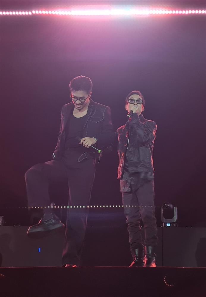 Justa Tee căm thù Vũ vì đã hứa mà nuốt lời, cố tình đi giày độn đế-7