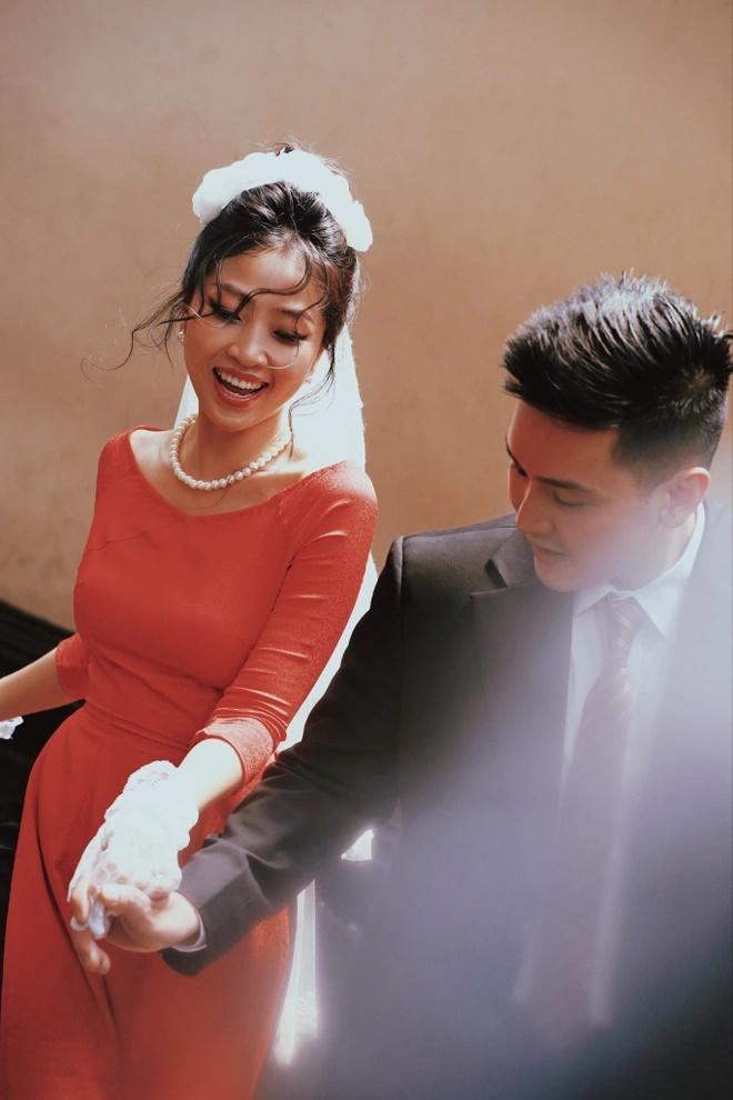 Showbiz Việt đại hỷ: 5 mỹ nhân cùng lên xe hoa tháng 10-5