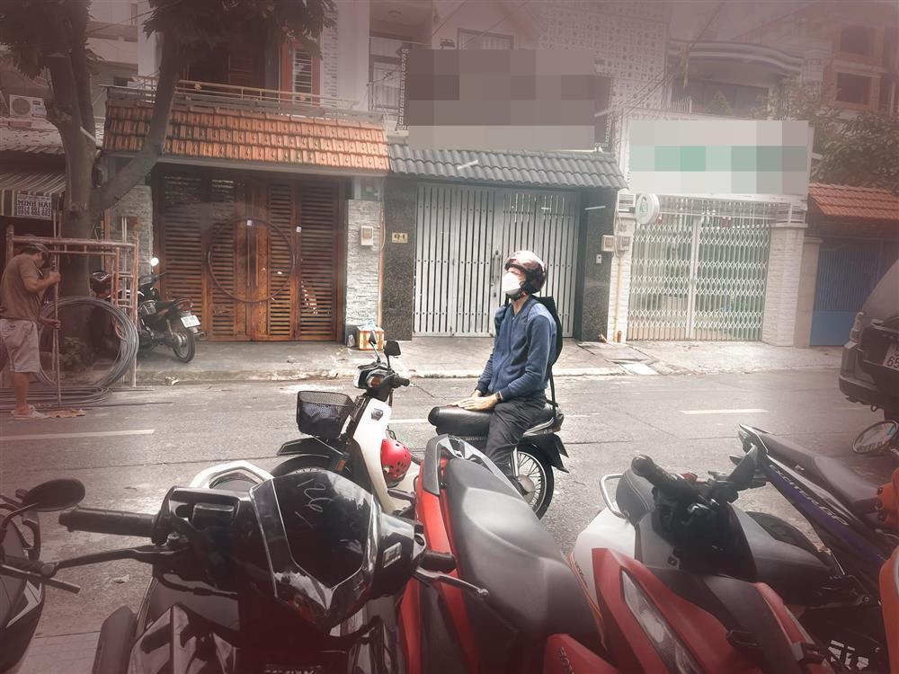 Tin showbiz Việt ngày 4/10: Chồng Tây chăm Phương Vy từng li từng tí-2