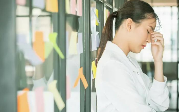 Nghe lời cầu xin của chị chồng với sếp, tôi liền nộp đơn xin nghỉ việc-1