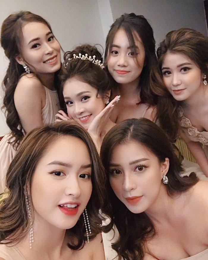 Phù rể gây sốt với ngoại hình cực phẩm trong đám cưới-8