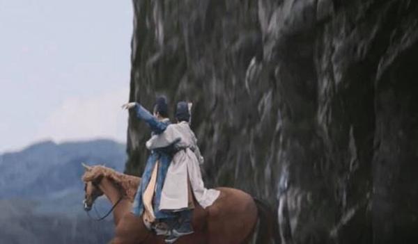 Khán giả ngán ngẩm vì người biến dạng, tàng hình do kỹ xảo ba xu-10